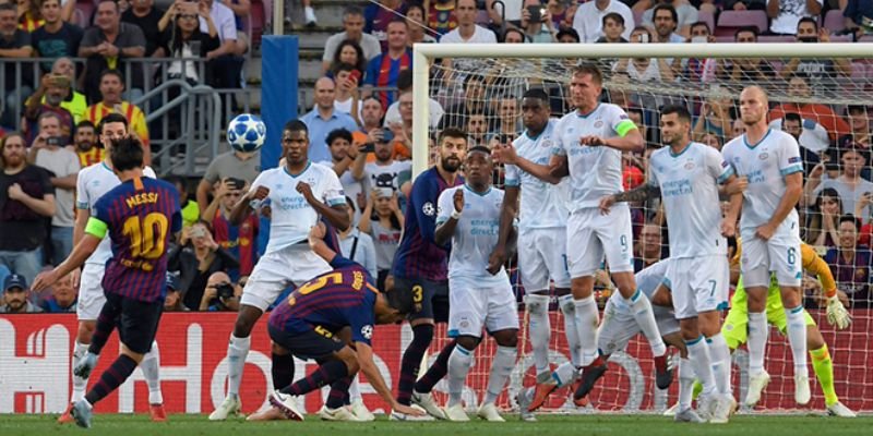 da phat bong da co nhieu kieu da phat khac nhau trong mot tran dau